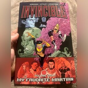 Invincible Volume 8 My Favorite Martian Large comic Book.